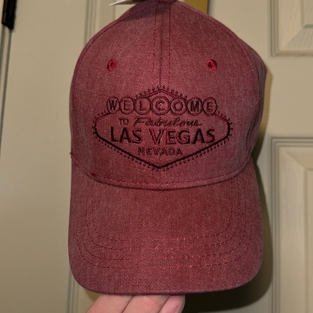 NWT women’s Las Vegas cap